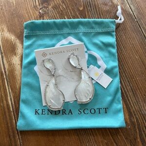 Kendra Scott Teddi drop earrings NWT